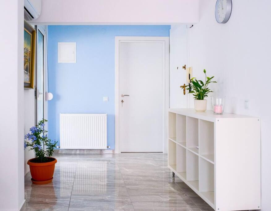 Flowery Penthouse In City Centre Of Tesalonika Bagian luar foto
