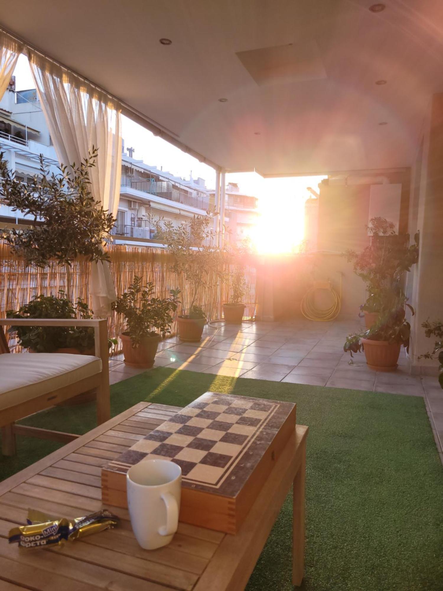 Flowery Penthouse In City Centre Of Tesalonika Bagian luar foto